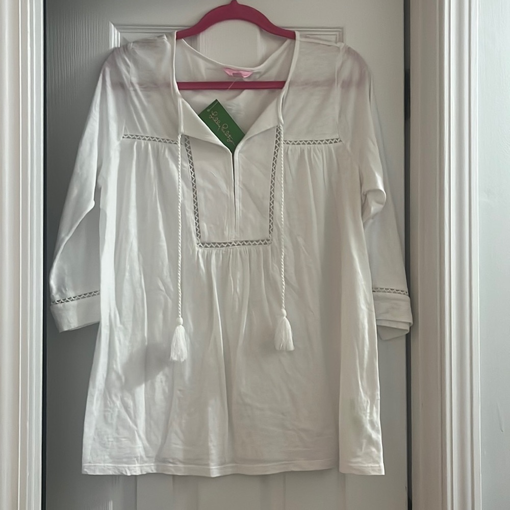 Lilly Pulitzer long sleeve white blouse. Size large. NWT!!